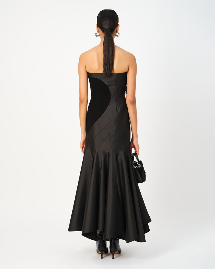 Black Savanna Dress